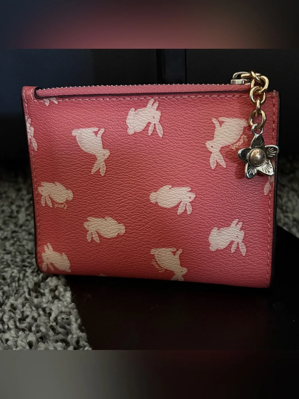 COACH SNAP CARD CASE WITH BUNNY SCRIPT PRINT